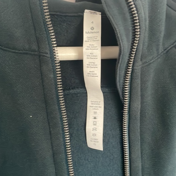 Lululemon forest green scuba hoodie - Picture 4 of 5